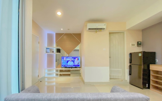 Homey And Well Furnished 2Br Grand Kamala Lagoon Apartment – Lobby – Bekasi