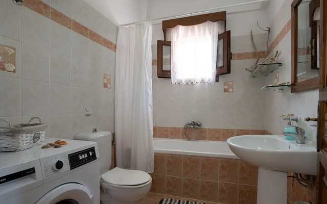 Sunset and Sunrise Apartments