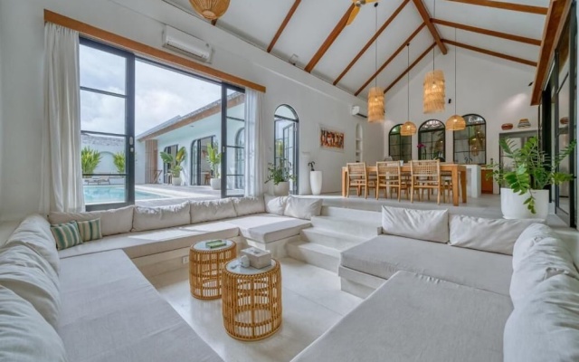Villa Yasmine Althea by Senada – Guest Rooms – Pecatu