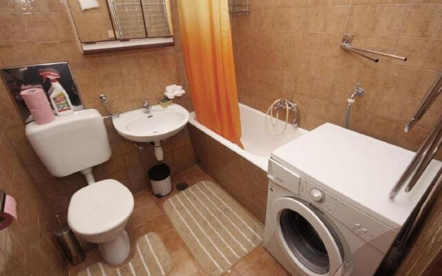 Apartment Nedjeljko - 150m from sea