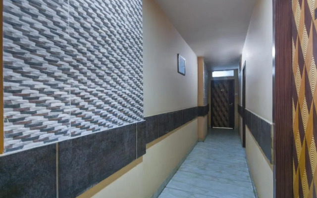 Hotel Golden Palace by OYO Rooms