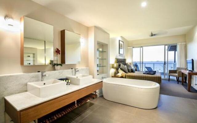 Oscar's View - Airlie Beach