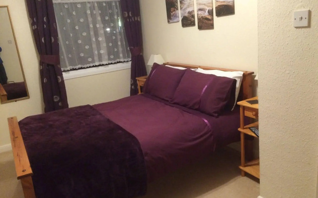 Pine Lodge Guest House