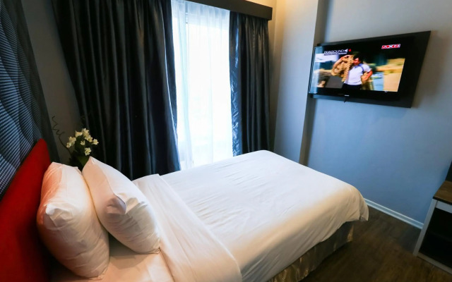 Cenang Plaza Beach Hotel