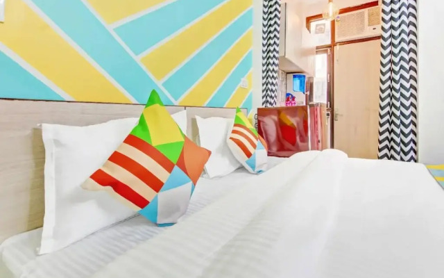 OYO Home 28827 Design Studio Huda City Center