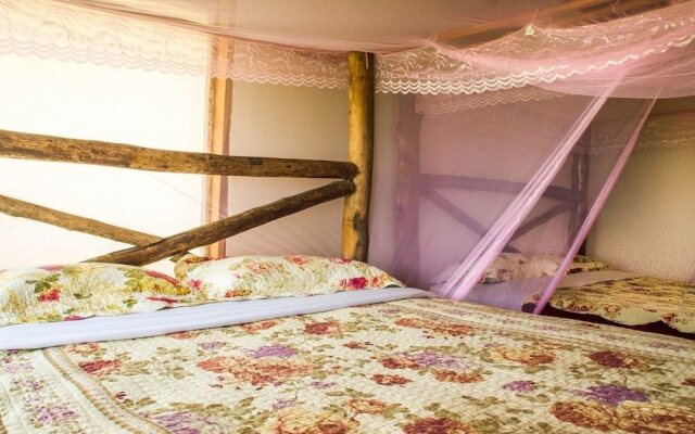 The Baboon Safari Resort