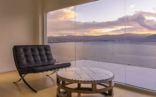 Xian'er Lake View Holiday Villa – Balcony – Dali