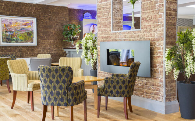 Springhill Court Conf Leisure and Spa