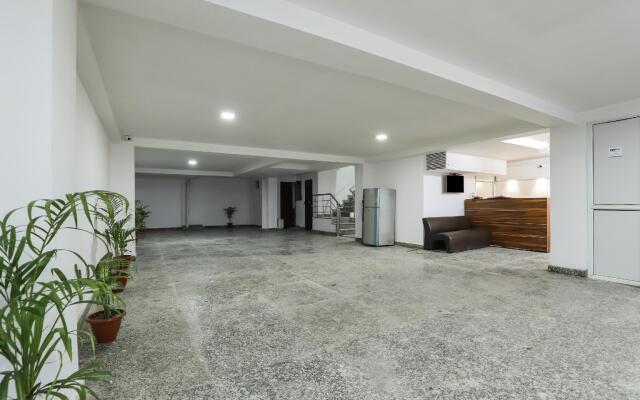OYO 28606 Kavya Residency