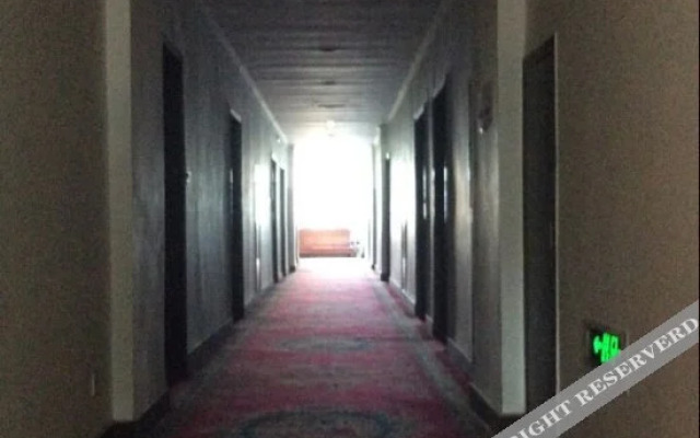 Shaanxi Tangdu Hot Spring Hotel Xi'an
