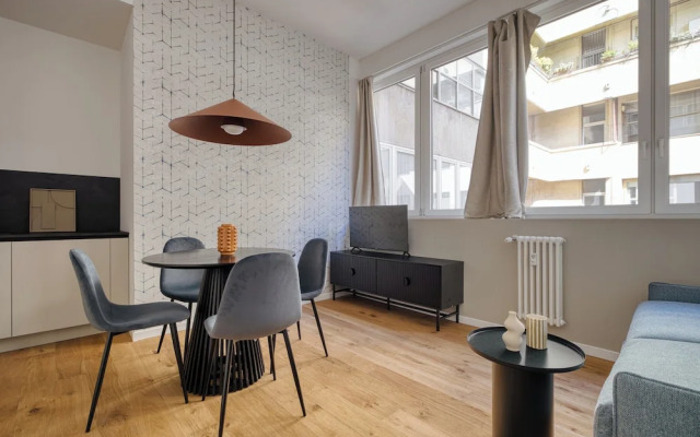 Modern 1-Bedroom Flat in Central Milan
