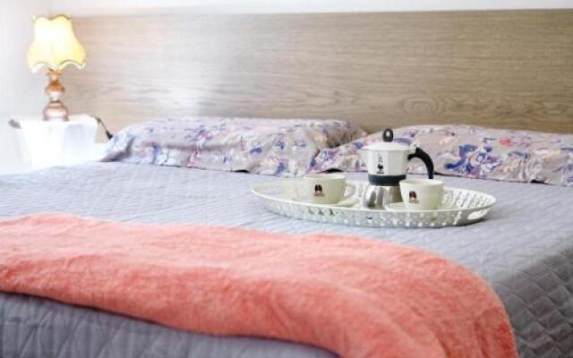 Duomo Halldis Apartments