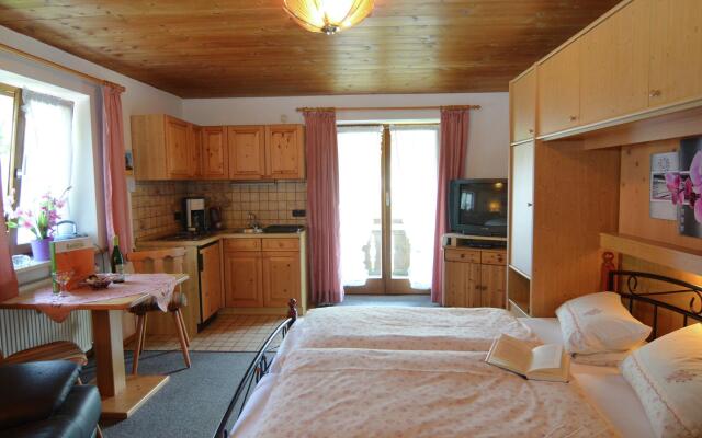 Beautiful Holiday Flat With Balcony in Bavaria