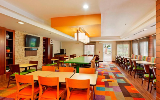 Fairfield Inn & Suites by Marriott Lake Oswego