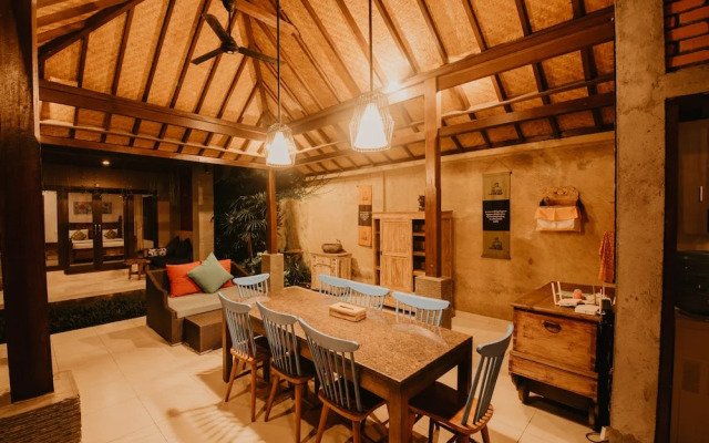 Pukakoo Villa by Supala