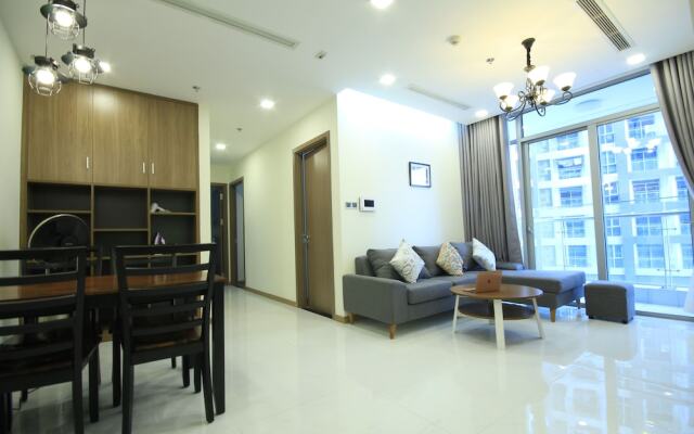 Smiley Apartment - Vinhome
