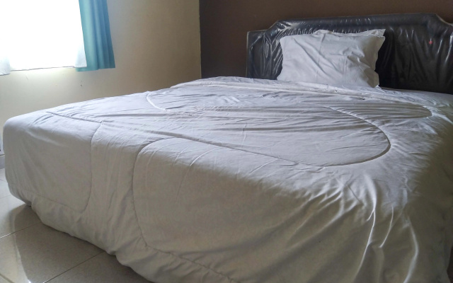 Travelista Homestay Semarang RedPartner – Guest Rooms – Semarang
