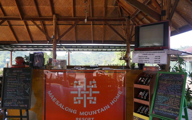 Maesalong Mountain Home