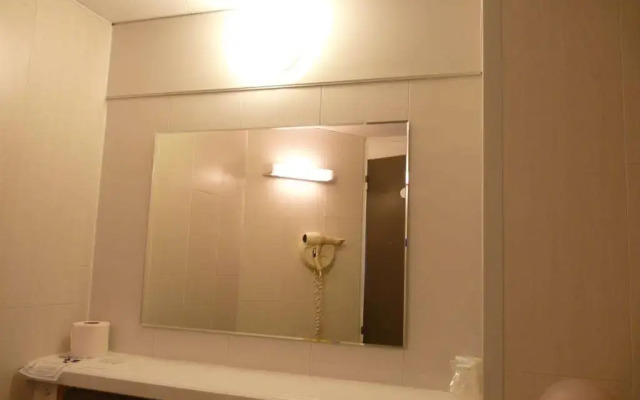 Brit Hotel Bosquet