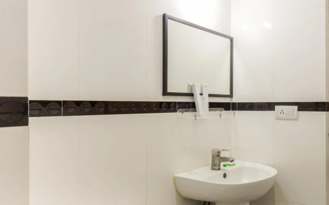 Sravya Compact Residency