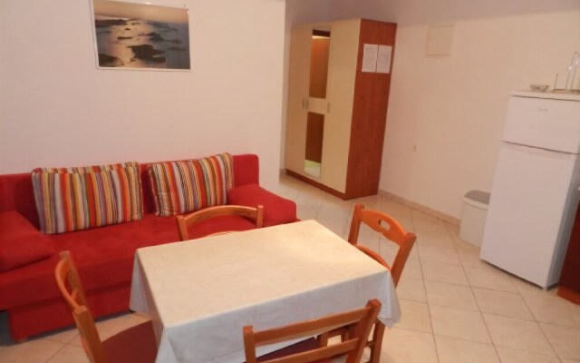 Apartments Emil