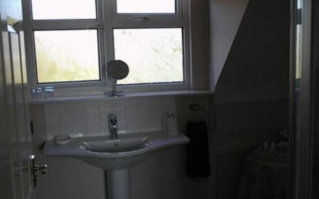Roseville Bed & Breakfast