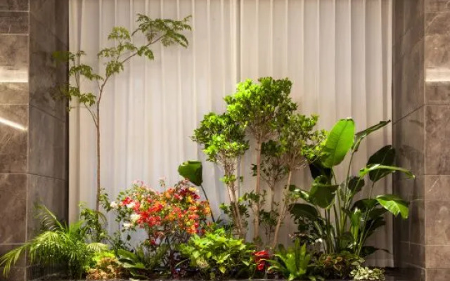 Bahrain Right Banner Villis Maple View Hotel