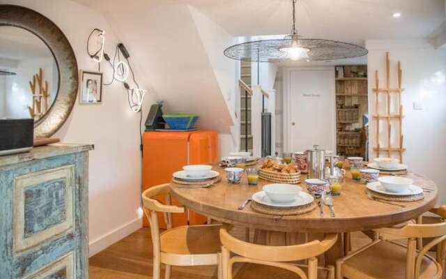 "115 The Coach House"