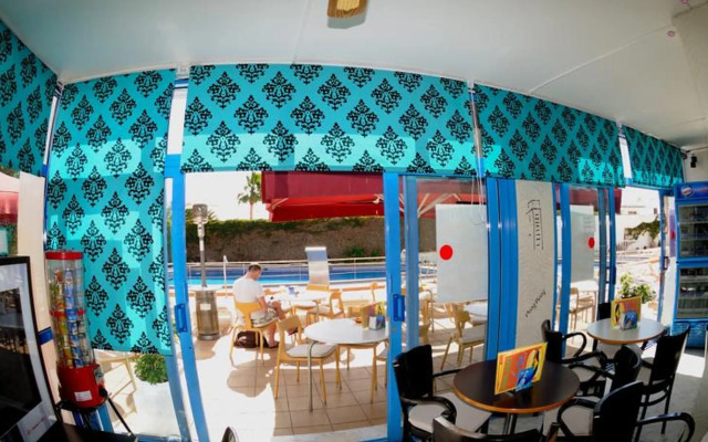 Aparthotel Costa Volcán & Spa