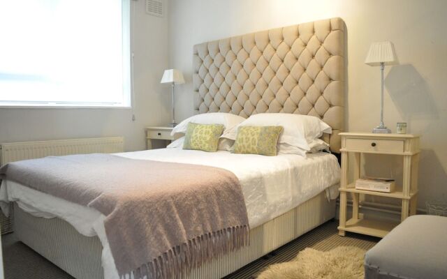 Stylish 1 Bedroom in the Heart of Chelsea