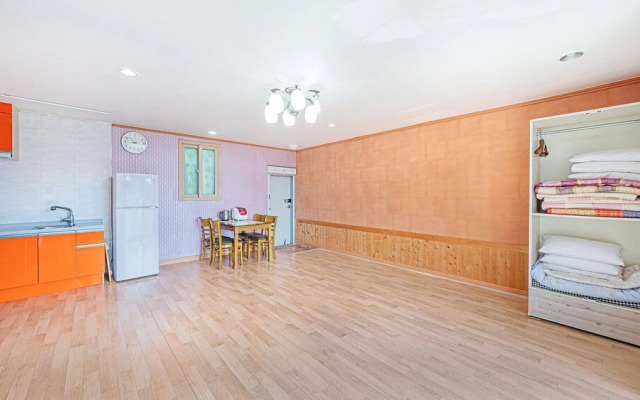 Yongmaru Pension Suncheon