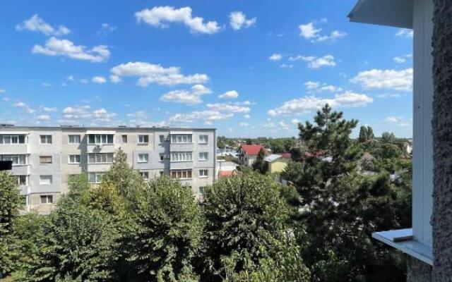 Robert’s Brilliant Apartament