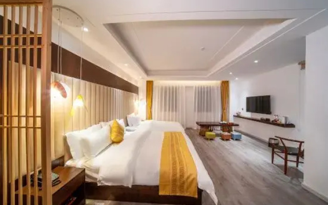 Guixiang Huju B&B (Jianshui Ancient City)