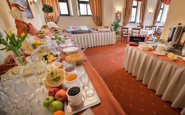 Hotel Podhrad