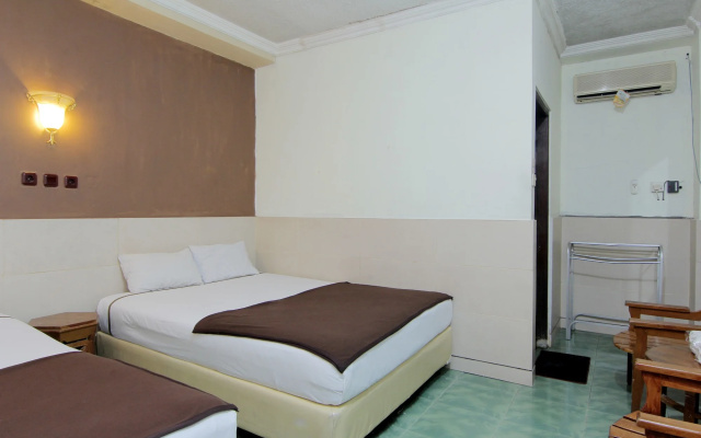 Hotel Safara