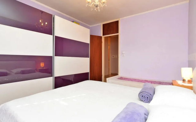 Apartment 1597