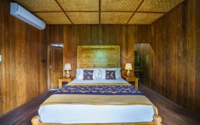 Black Pearl Hostel