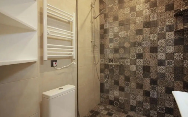 KNJZ Seaview Apartment