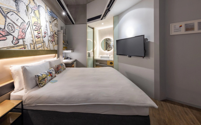 Cosmos Hotel Huashan Town