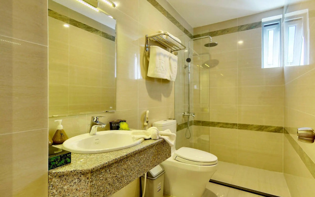 Richico Apartments And Hotel