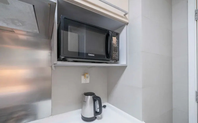 Tyms Modern 2BR 1BA Suite Xujiahui Metro