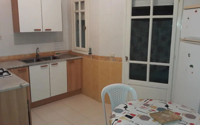 Spacious Very Modern Apartment Richly Furnished