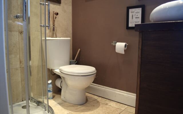 2 Bedroom Flat in Stoke Newington