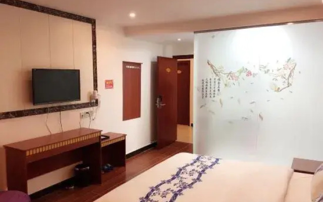 Punning Hilton Business apartment