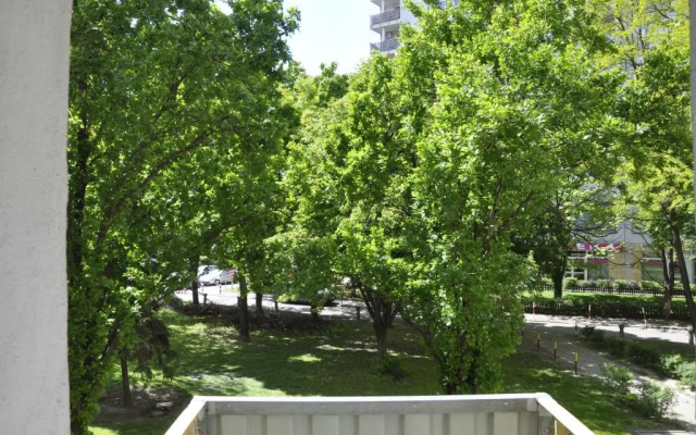 Prudentia Apartments Moko Economy