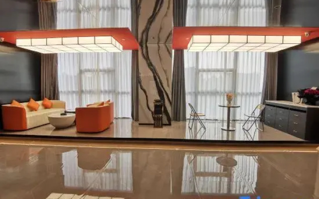 Max E-sports Hotel