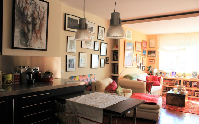 BERNABEU, precioso y alegre apartamento entero