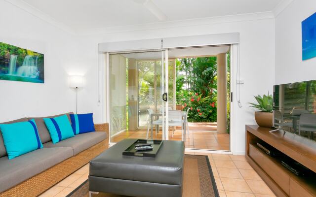 Port Douglas Apartments - Adults Only Oasis