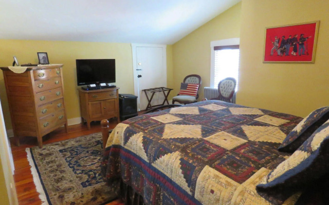 The Swope Manor Bed & Breakfast