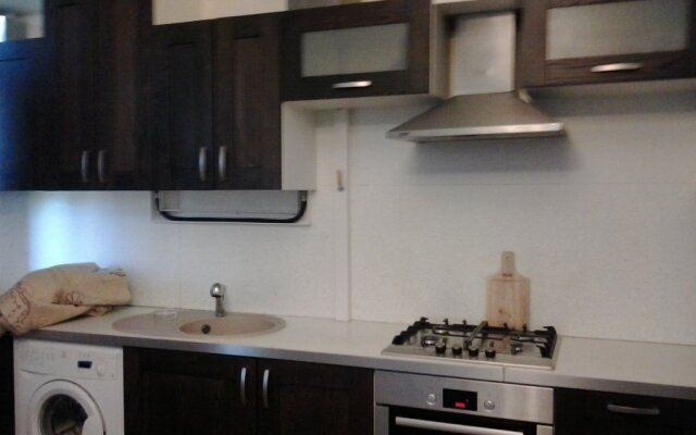 Apartamentyi Na 1-Oj Nikitinskoj